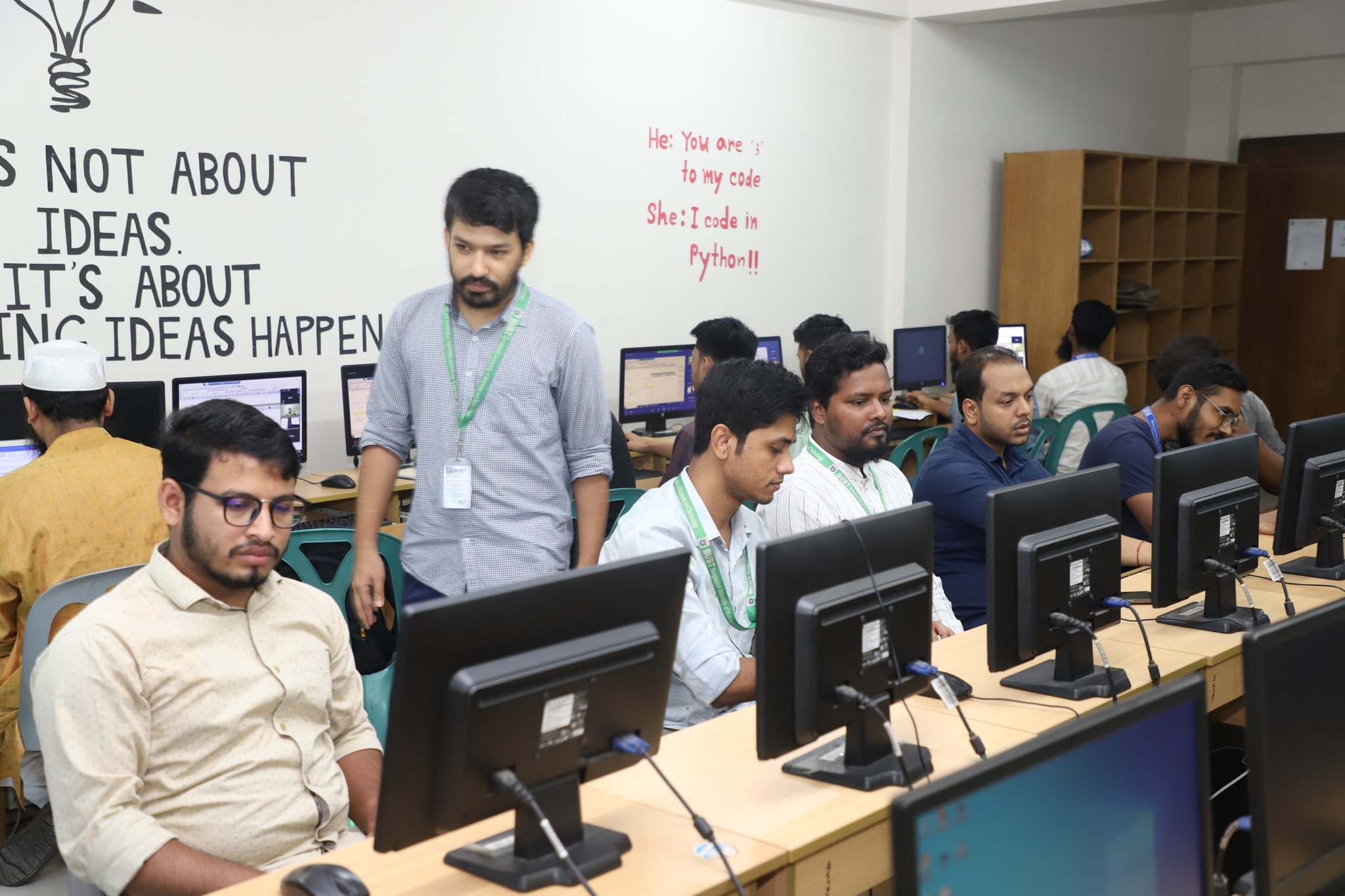 Students of Intake 29 participate in a rigorous seminar on the modelling and simulation software ETAP (Electrical Transient and Analysis Program) arranged by the department of EEE